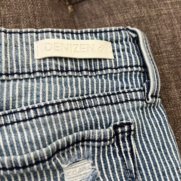 Shorts - Picture 5 of 6